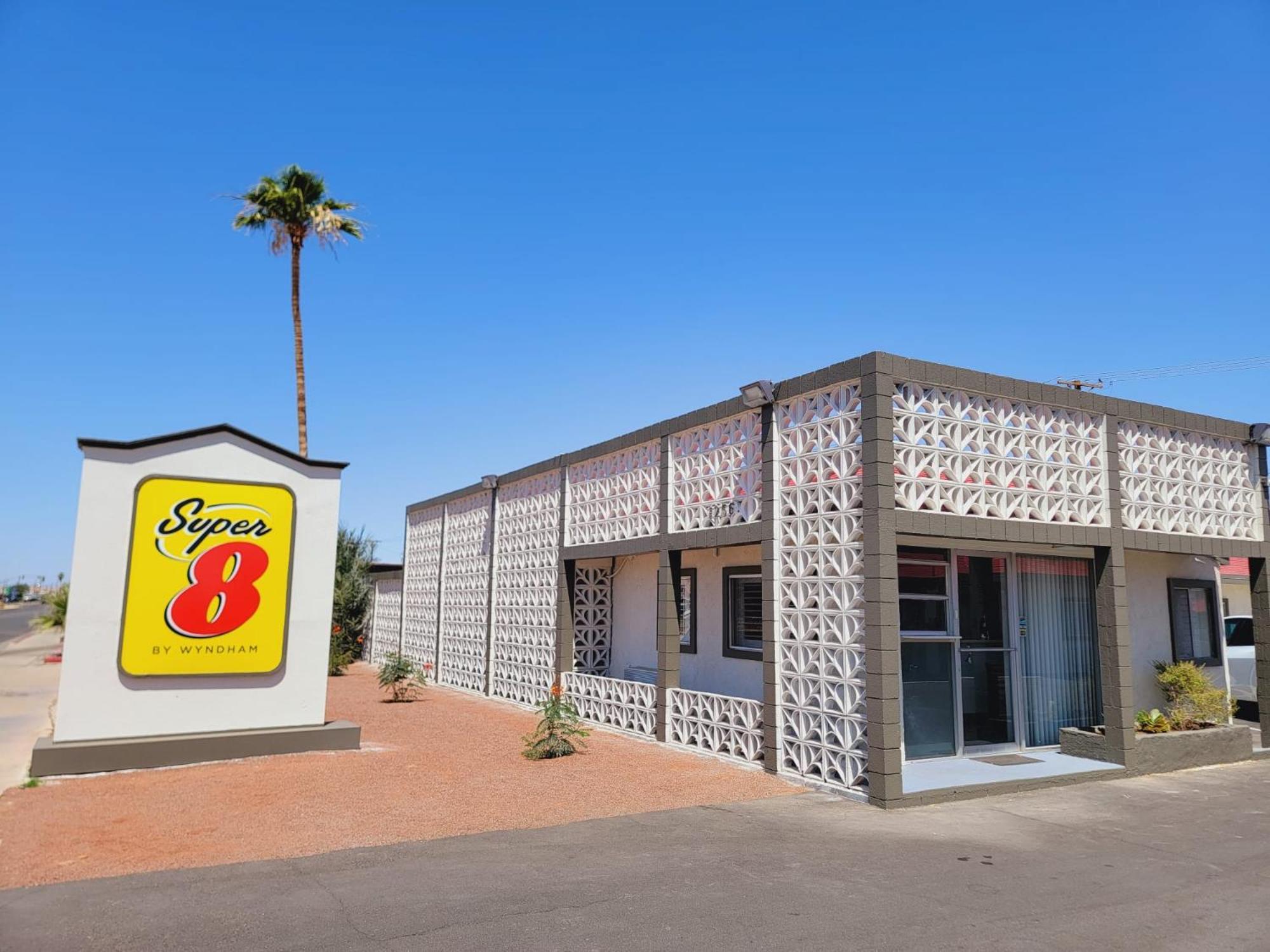 Hotel Super 8 By Wyndham El Centro North Exteriér fotografie